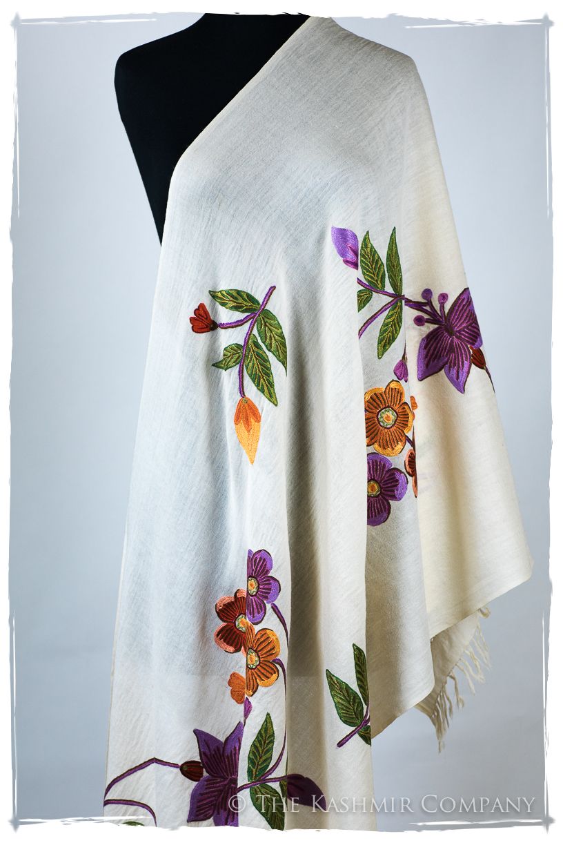 Renée Je Ne Sais Quoi Shawl