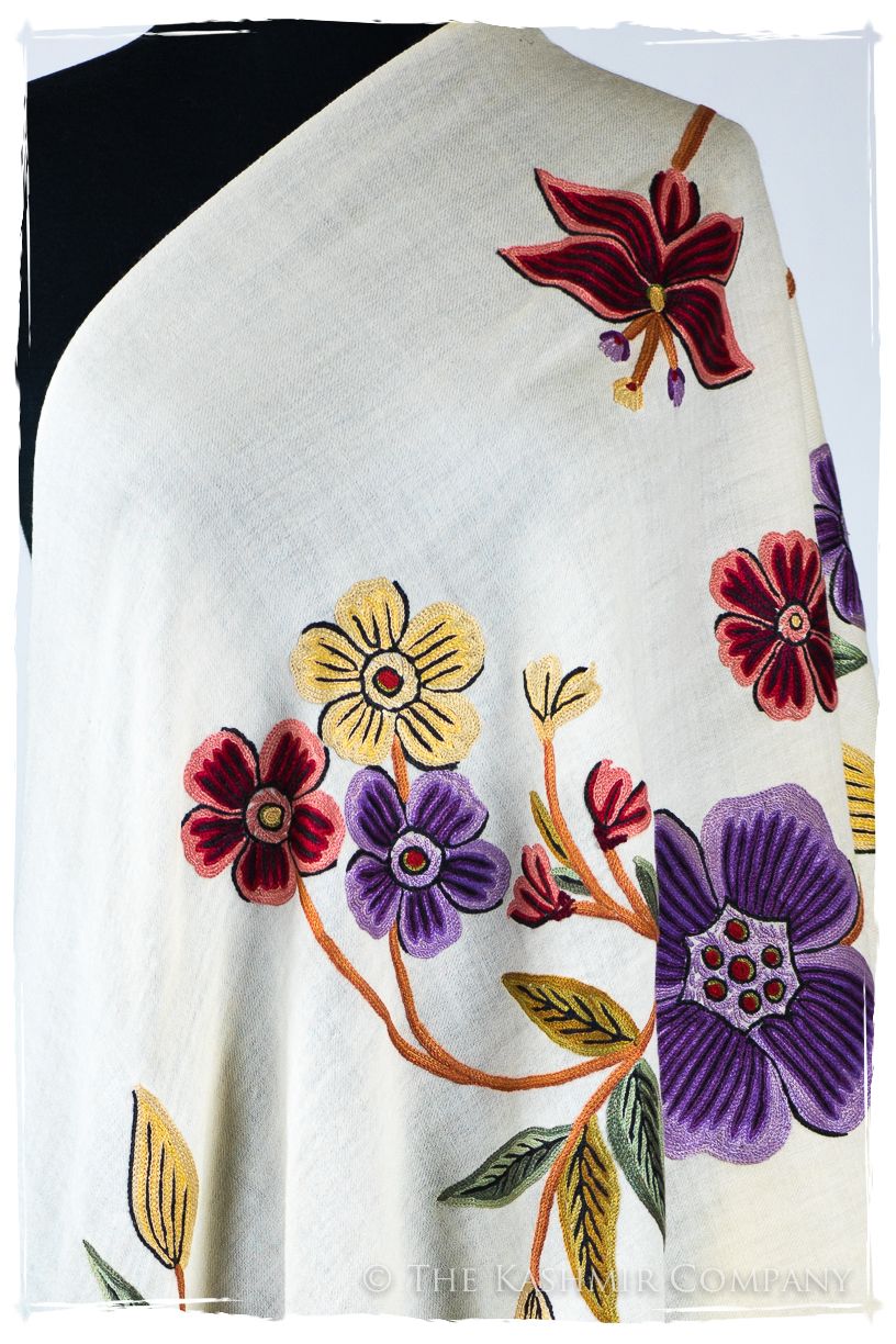 Sandrine Je Ne Sais Quoi Shawl