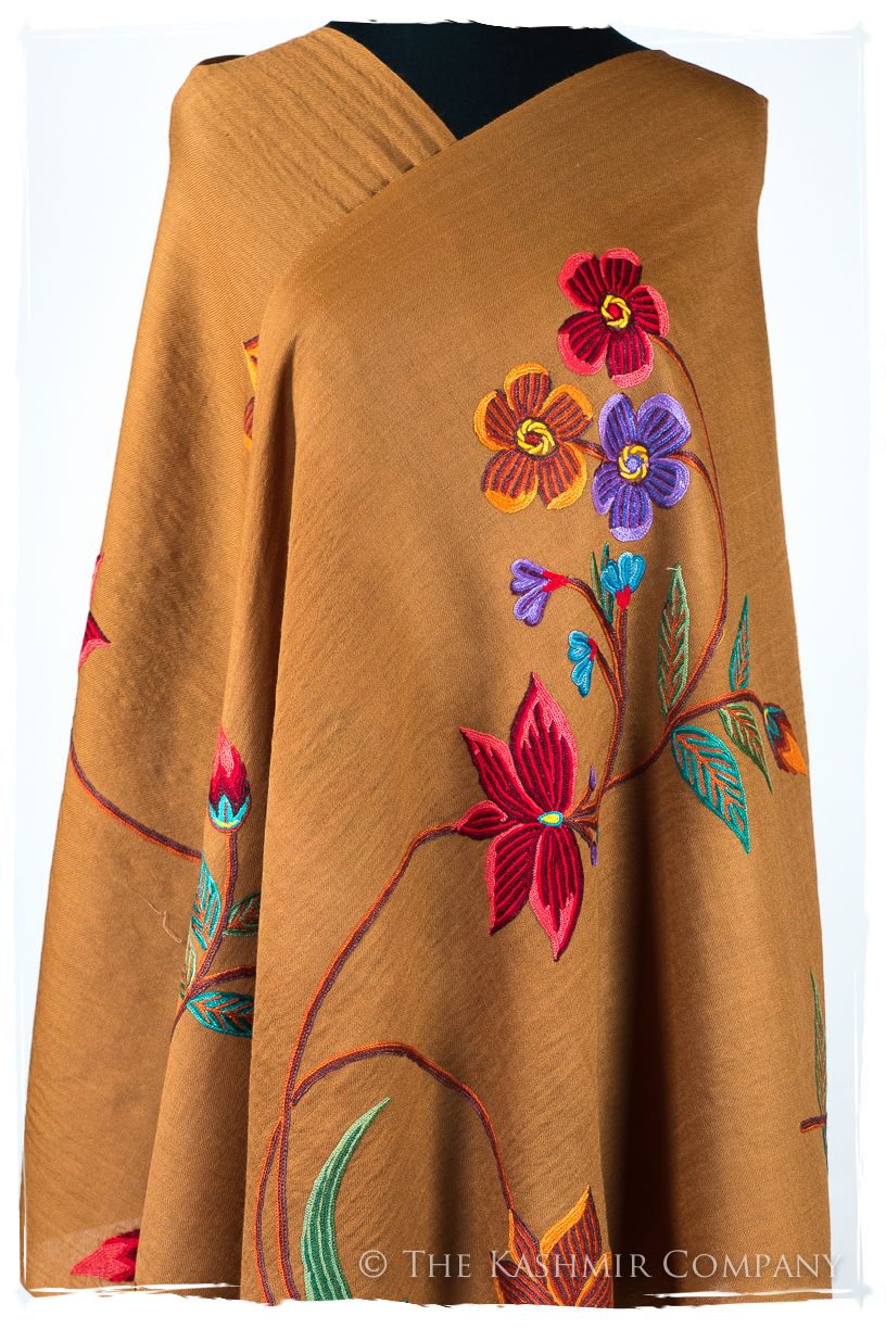 Sophie Je Ne Sais Quoi Shawl