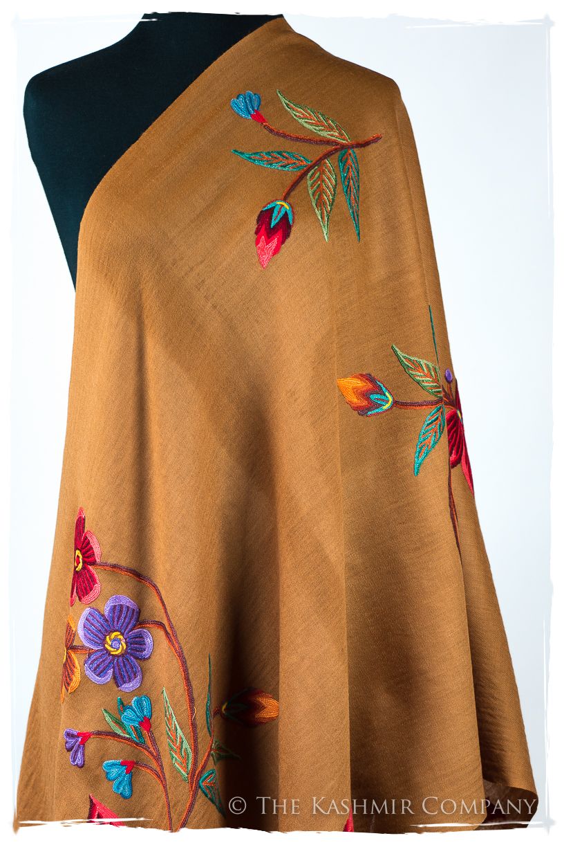 Sophie Je Ne Sais Quoi Shawl