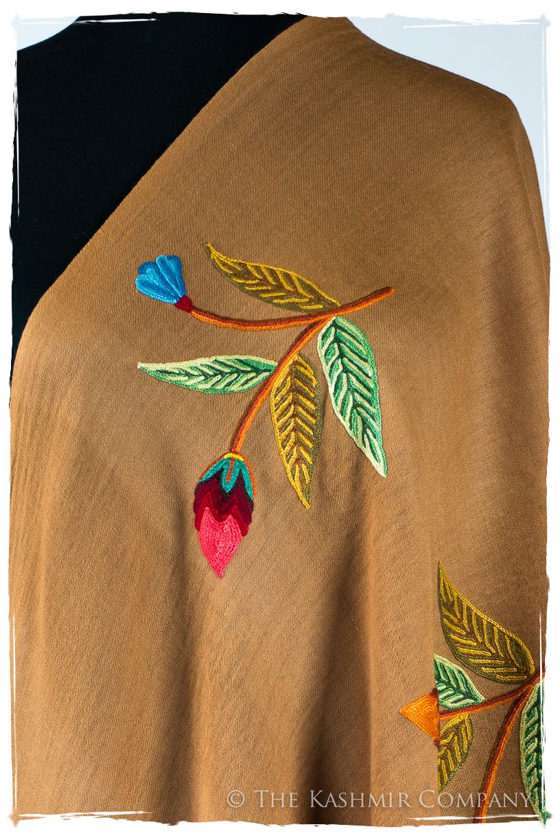 Sylvie Je Ne Sais Quoi Shawl