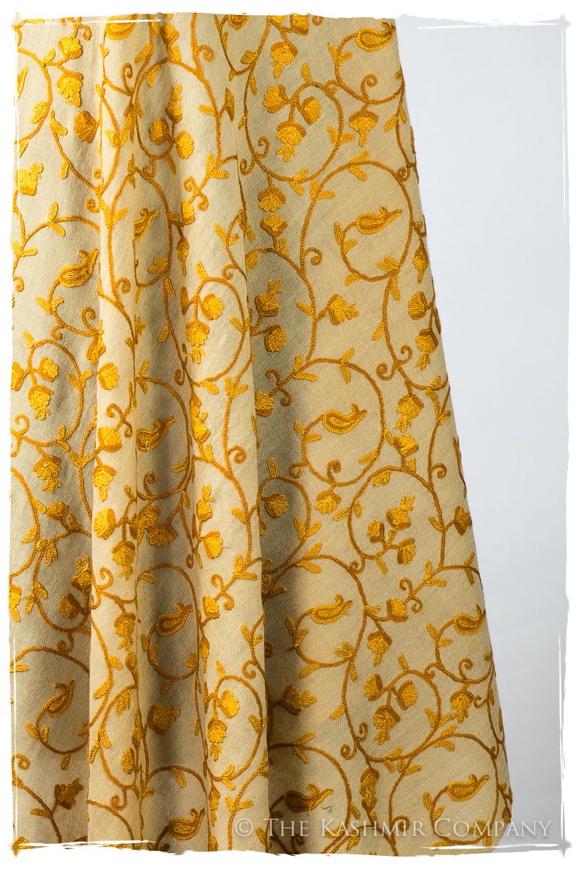 Française Yvonne Secret Garden Shawl