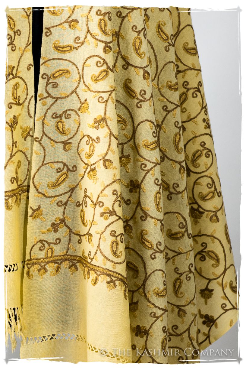 Française Virginie Secret Garden Shawl