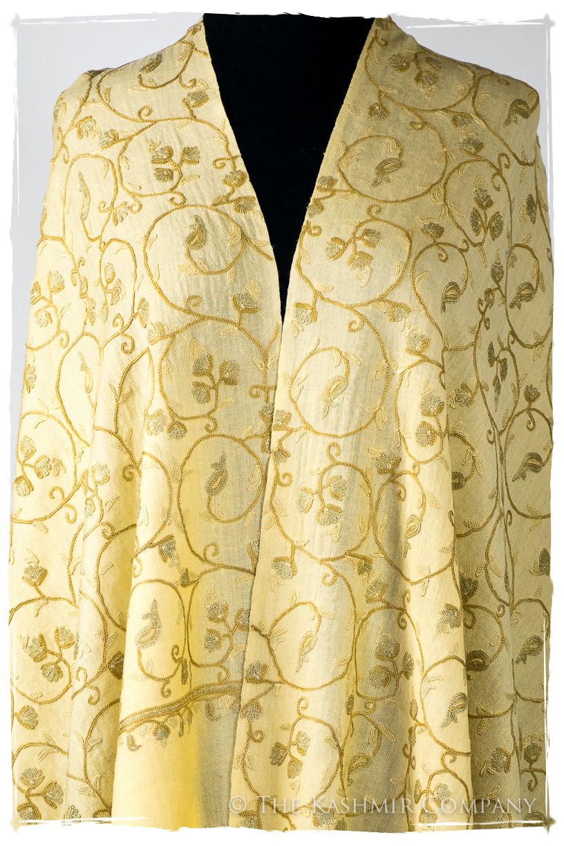 Française Véronique Secret Garden Shawl
