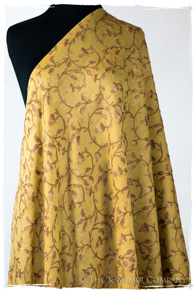Française Raymonde Secret Garden Shawl