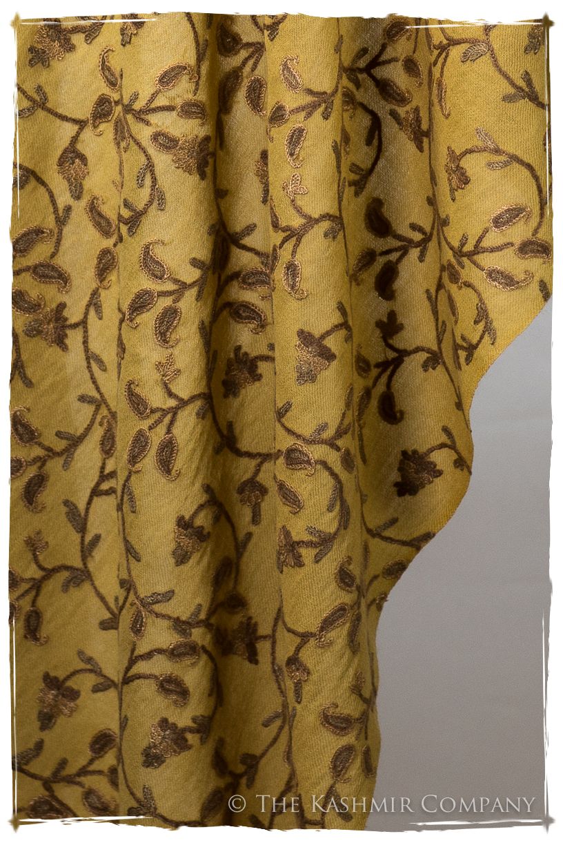 Française Raymonde Secret Garden Shawl