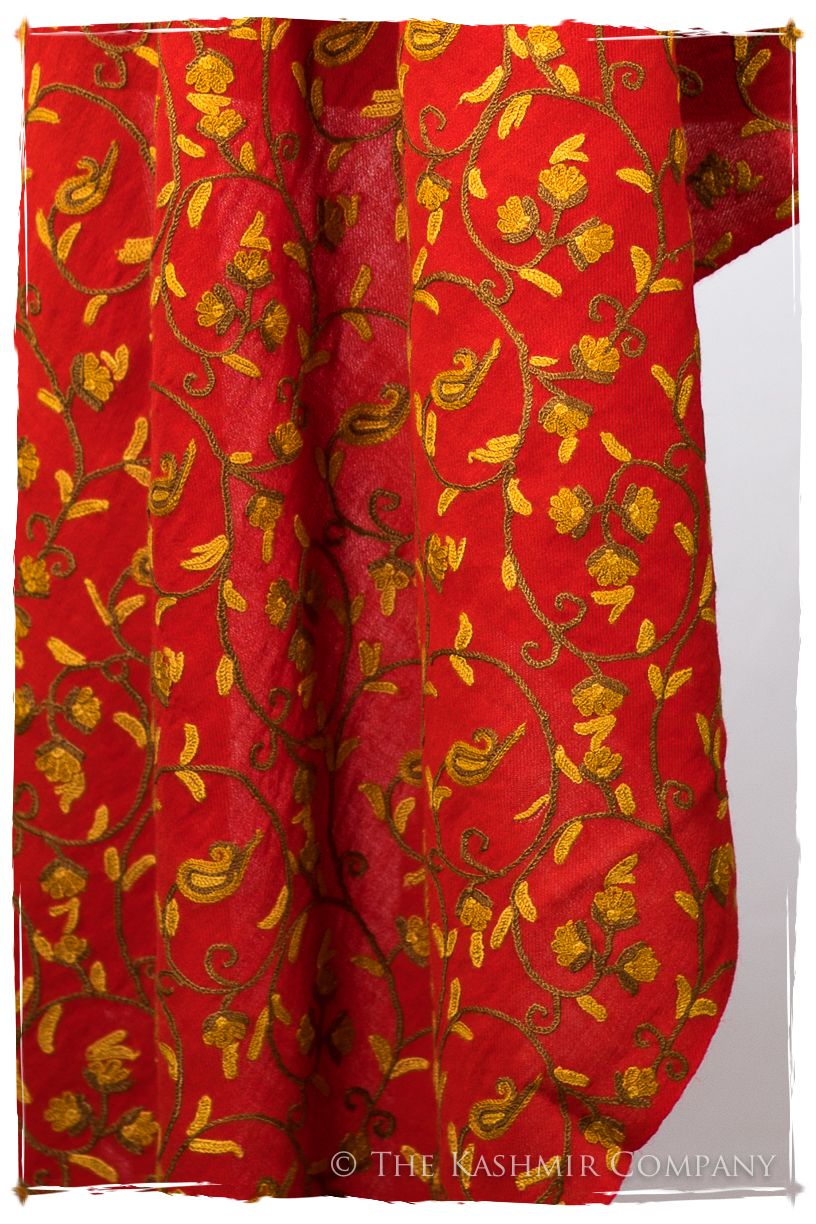 Française Héloïse Secret Garden Shawl