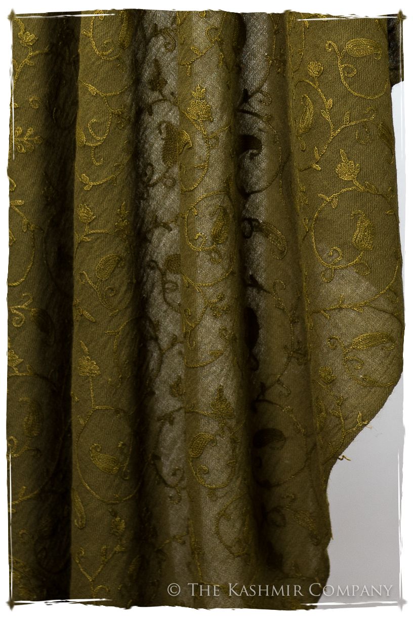 Française Fréderique Secret Garden Shawl