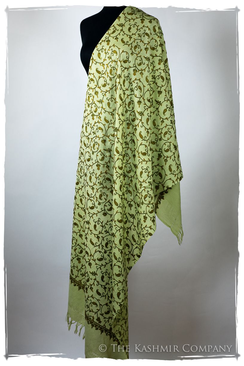 Française Fernande Secret Garden Shawl