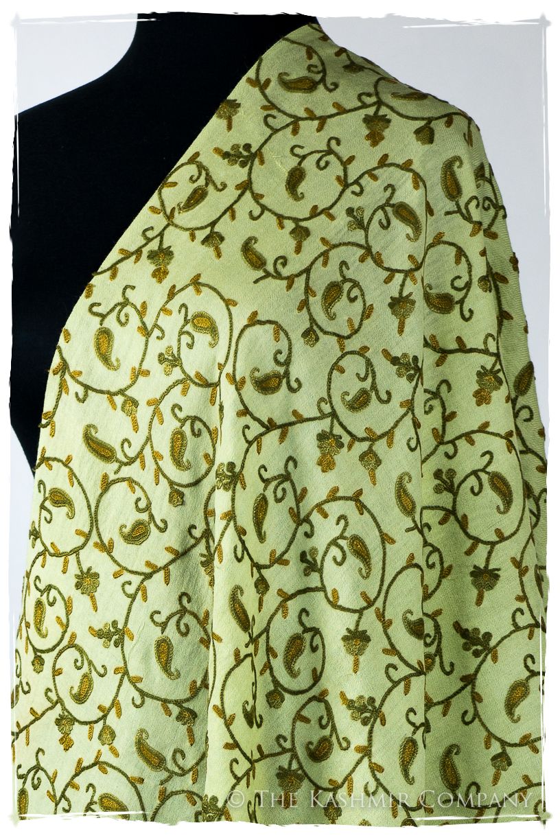 Française Fernande Secret Garden Shawl