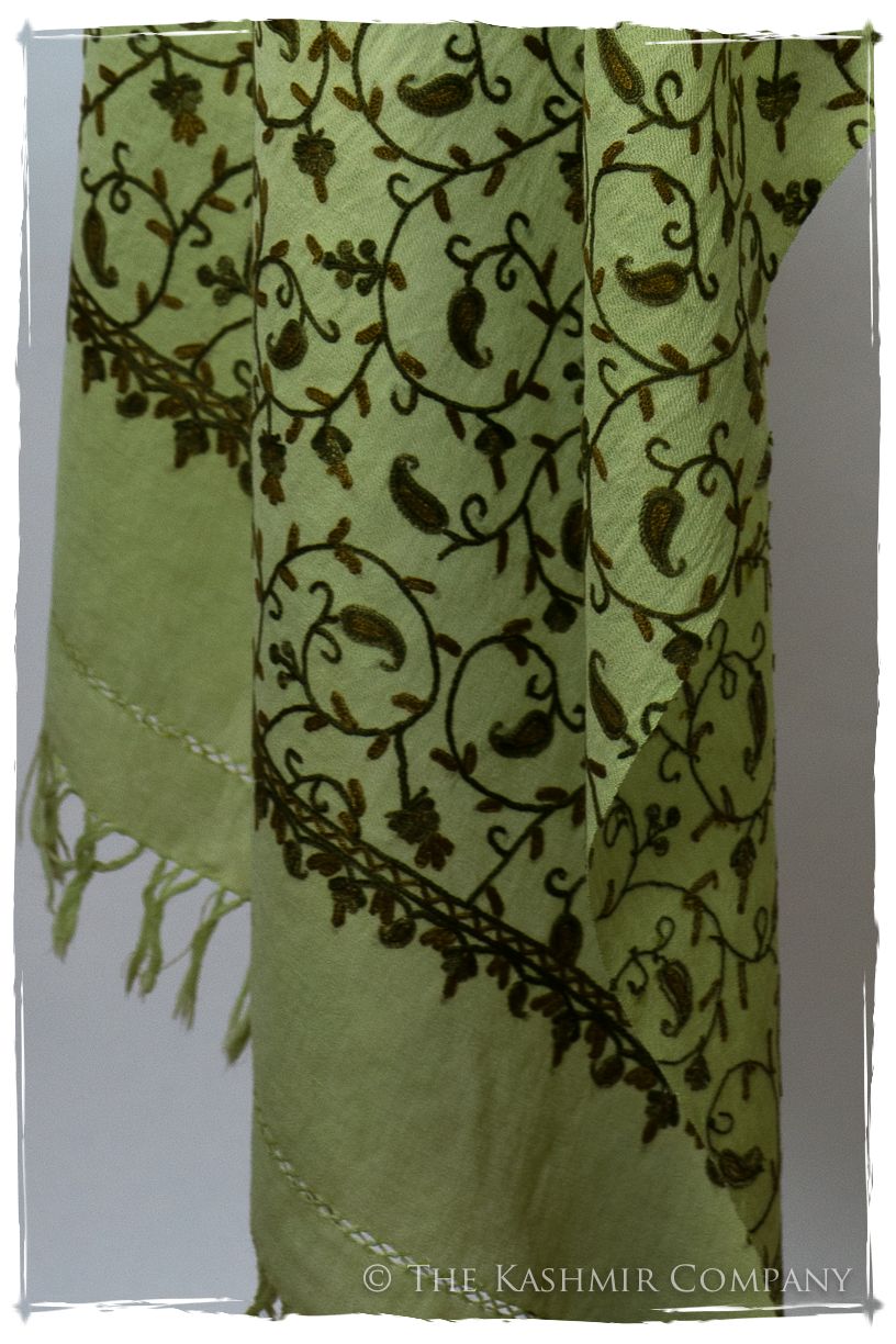Française Fernande Secret Garden Shawl
