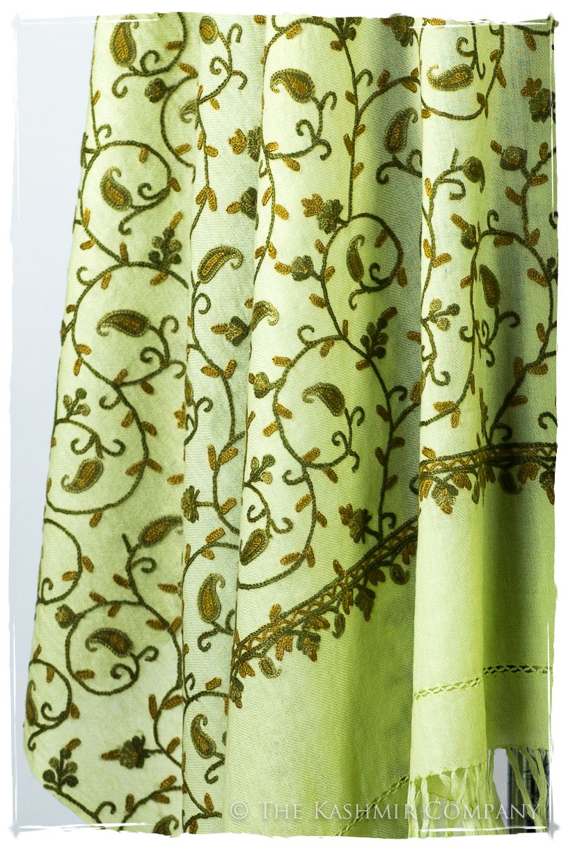 Française Fernande Secret Garden Shawl