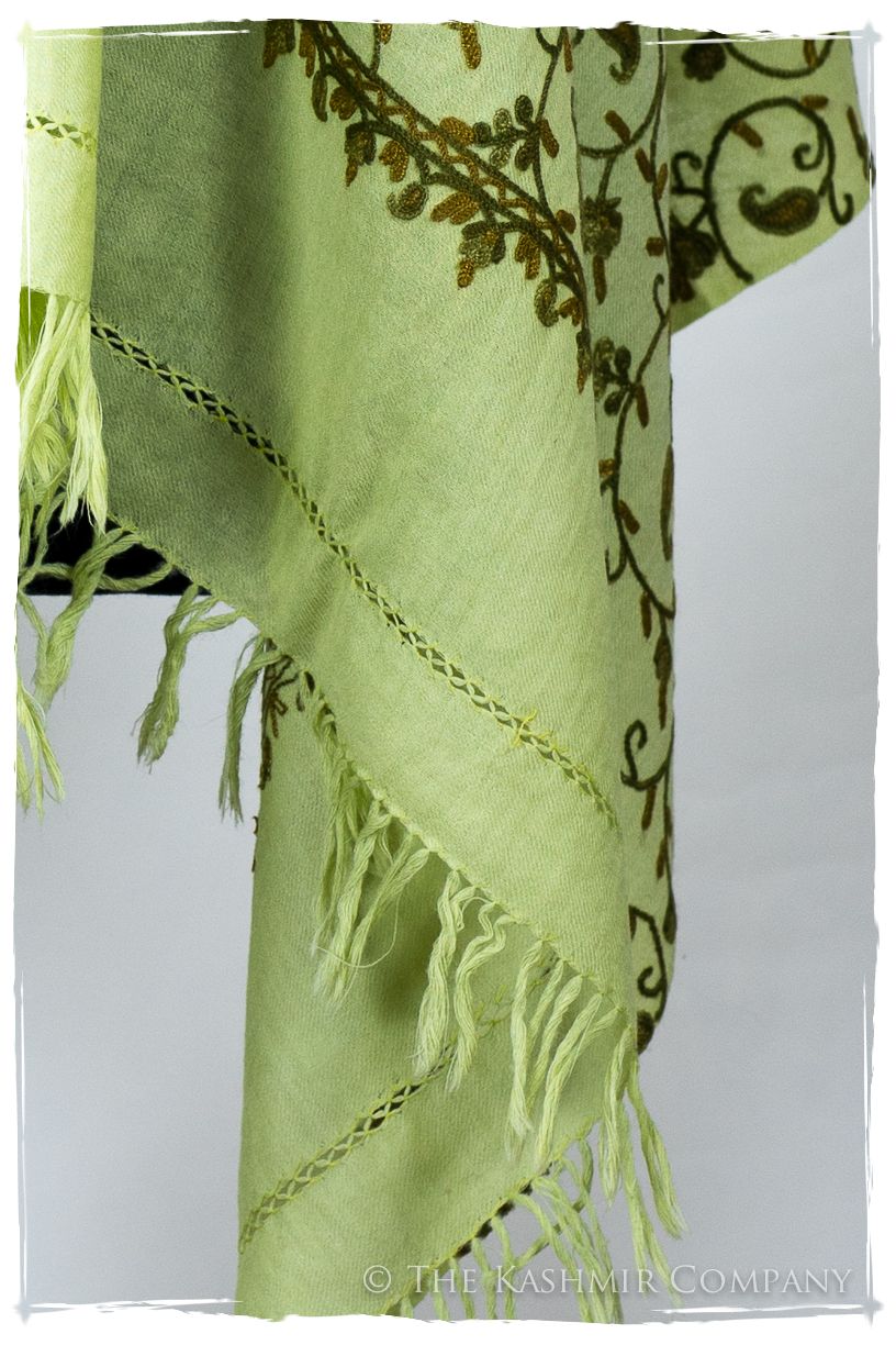 Française Fernande Secret Garden Shawl