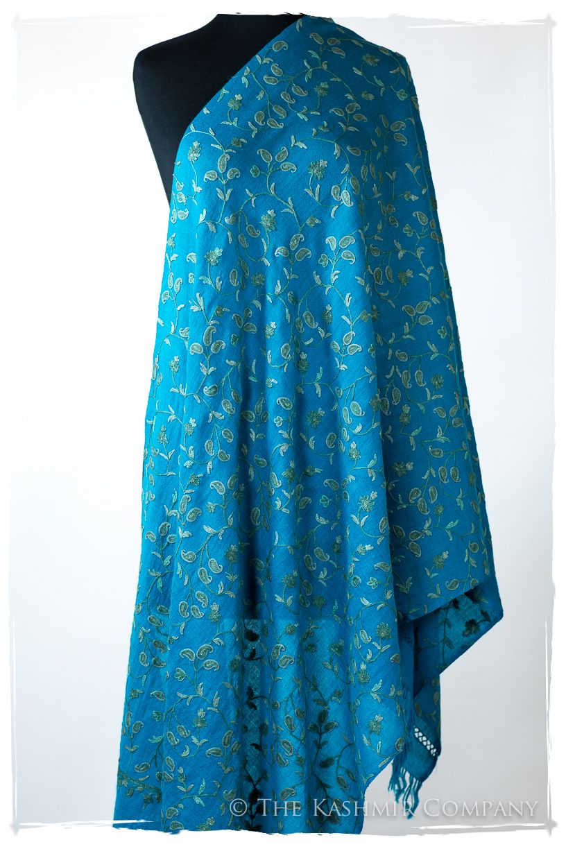 Française Thérèse Secret Garden Shawl