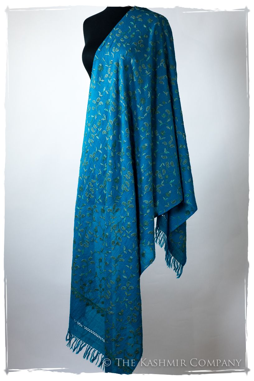 Française Thérèse Secret Garden Shawl