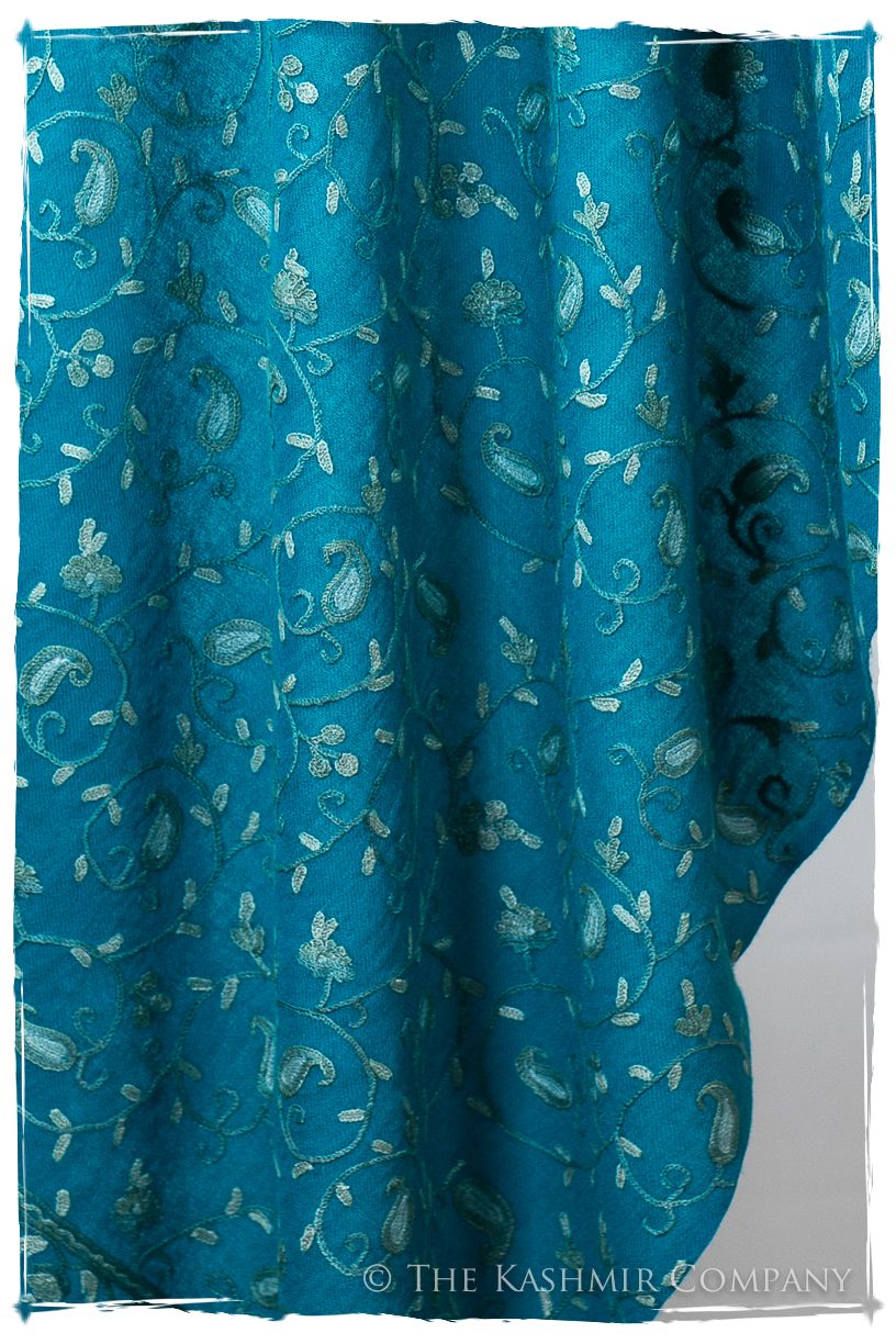 Française Gabrielle Secret Garden Shawl