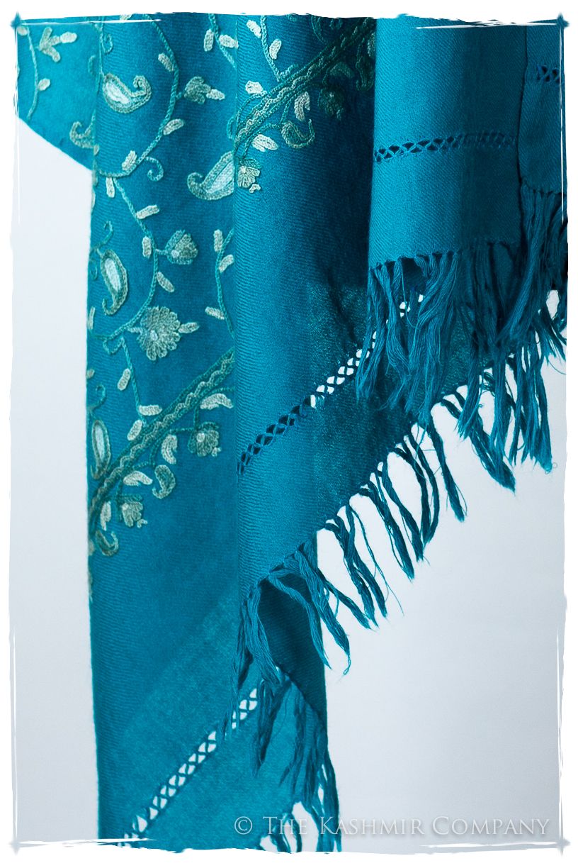 Française Gabrielle Secret Garden Shawl
