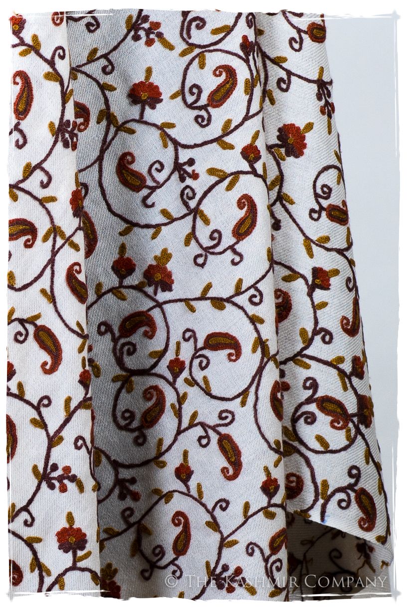 Française Maëlys Secret Garden Shawl
