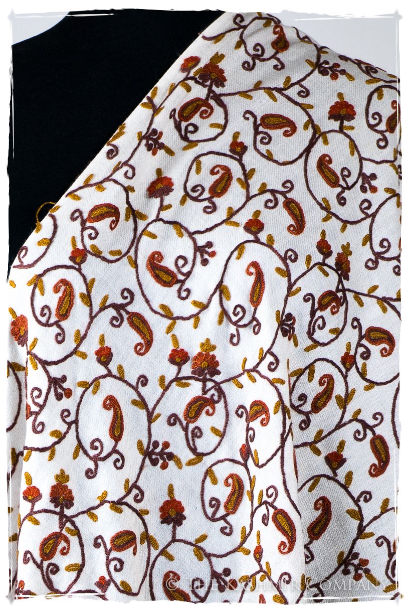 Française Maëlys Secret Garden Shawl