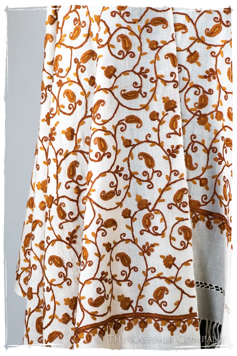 Française Eléonore Secret Garden Shawl
