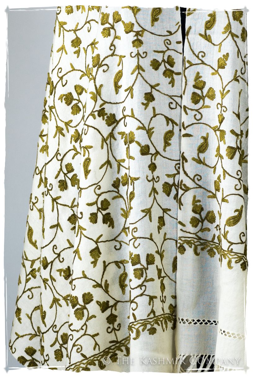Française Henriette Secret Garden Shawl