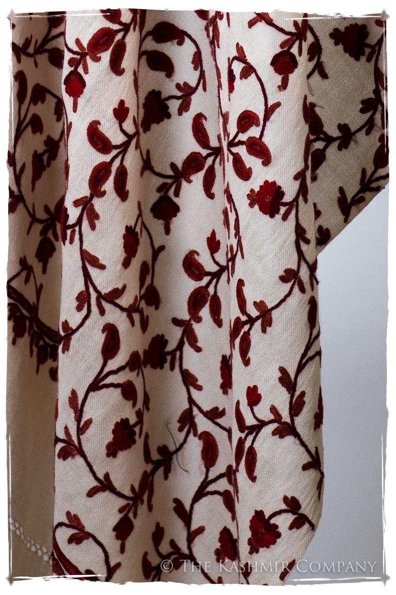 Française Marguerite Secret Garden Shawl