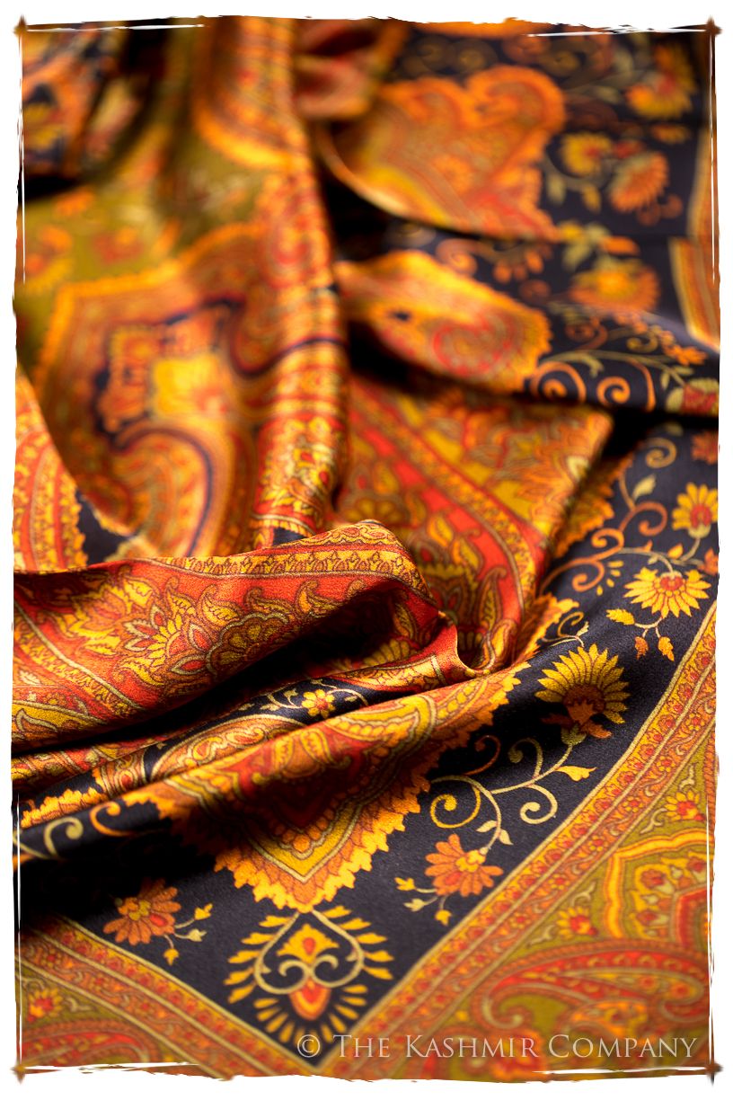 Joséphine de Beauharnais Cashmere Square Silk Scarf