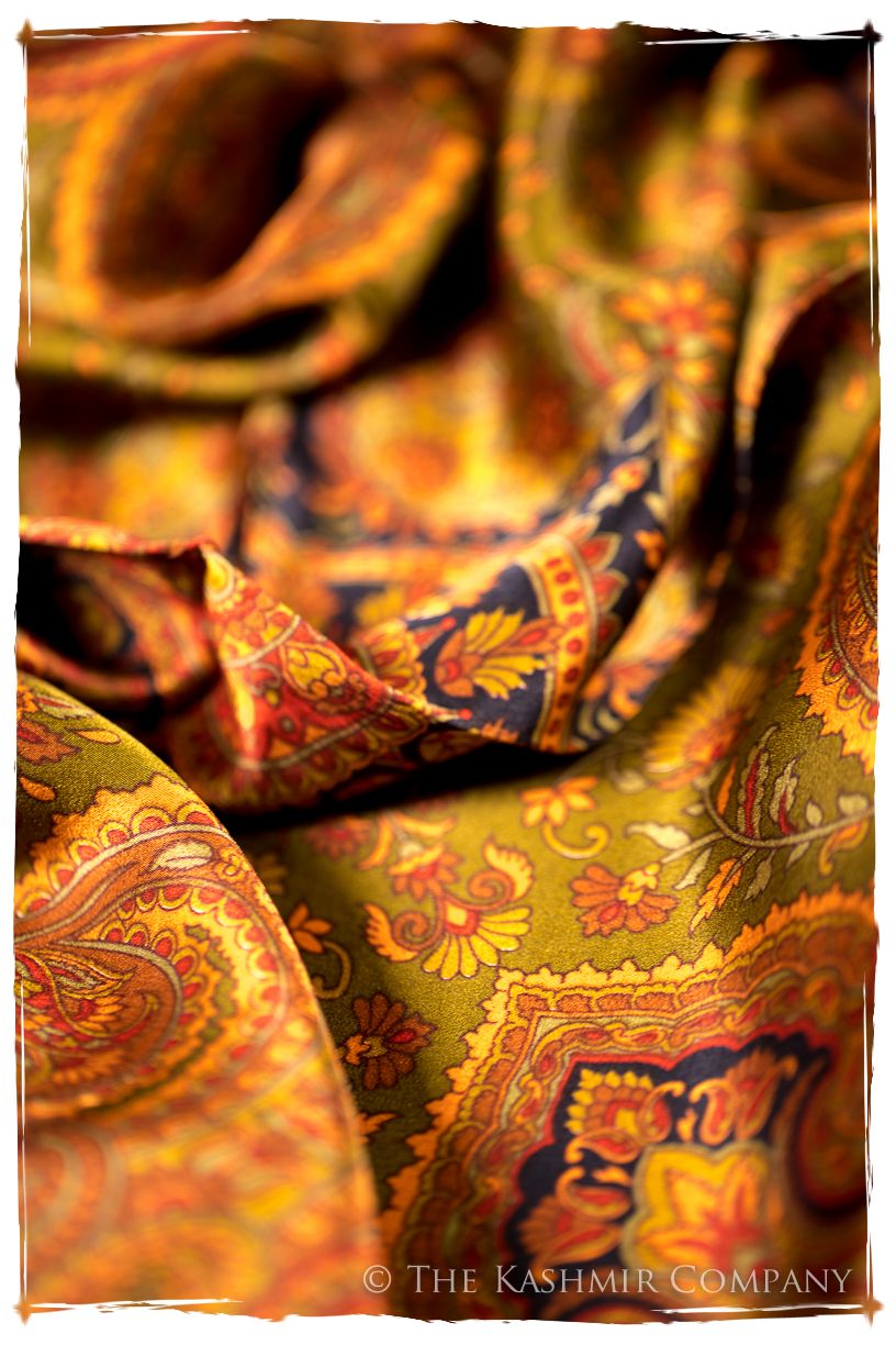 Joséphine de Beauharnais Cashmere Square Silk Scarf