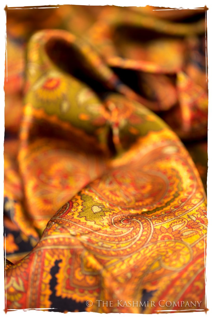 Joséphine de Beauharnais Cashmere Square Silk Scarf