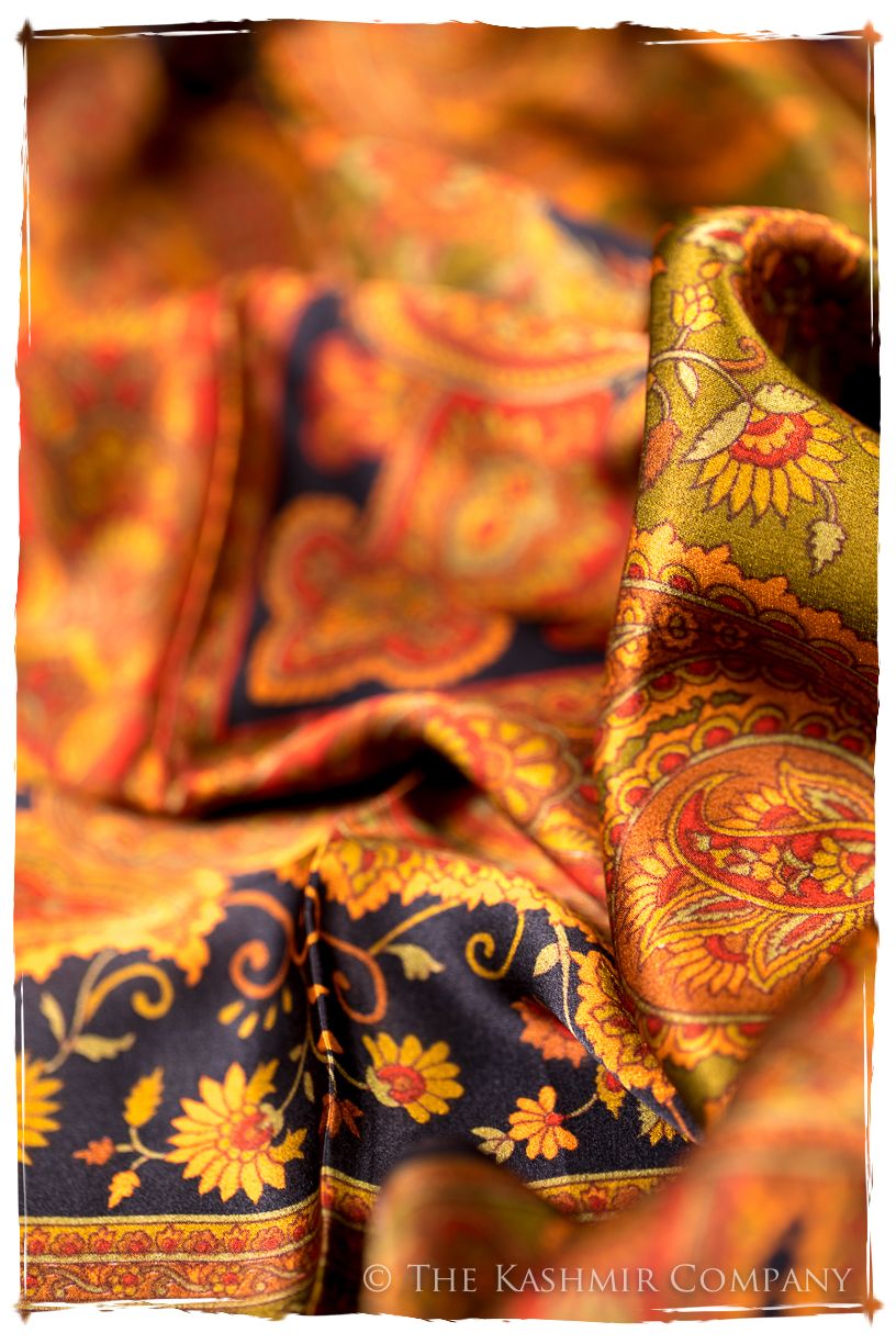 Joséphine de Beauharnais Cashmere Square Silk Scarf