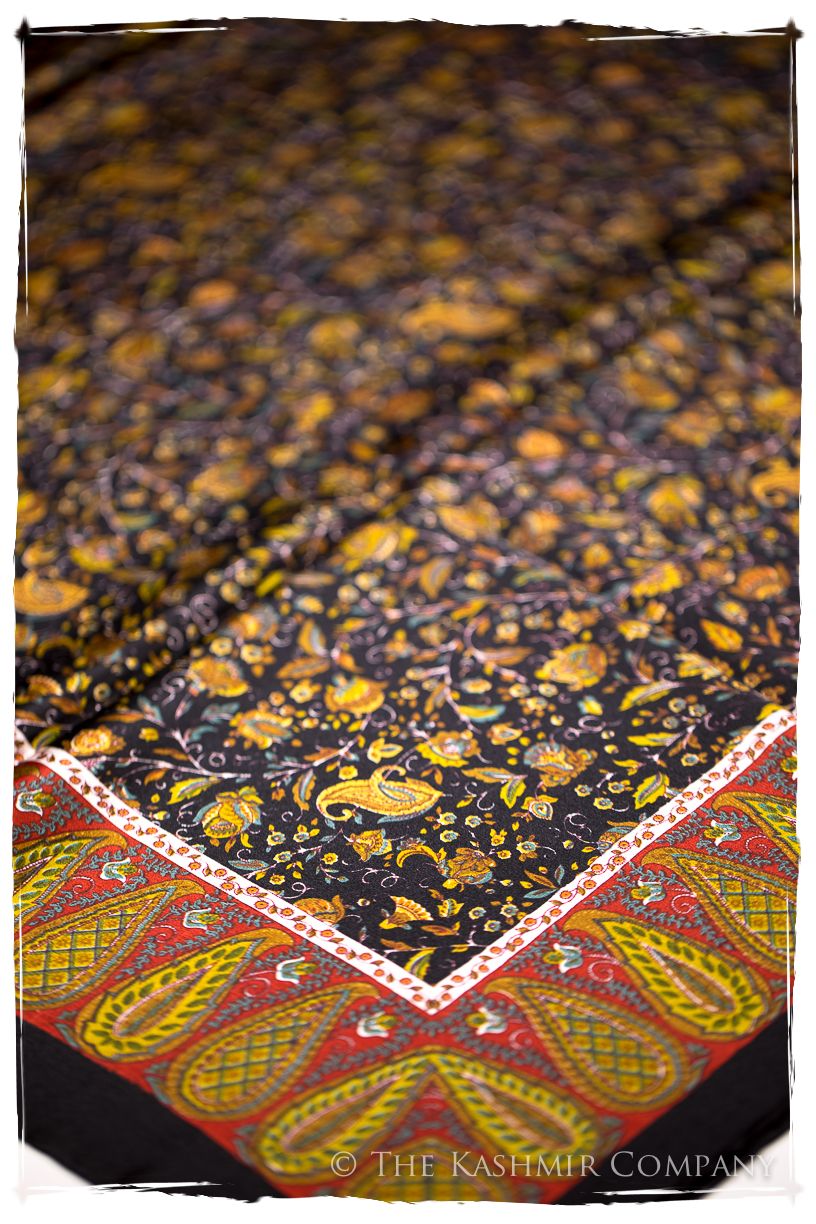 Isabélla of Hainault Cashmere Square Silk Scarf