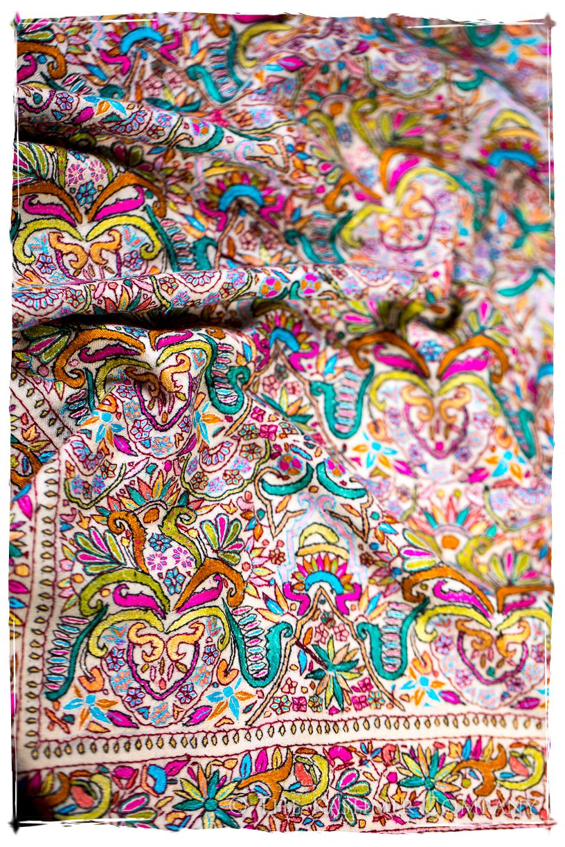 The Nature Organique Royalé - Grand Pashmina Shawl