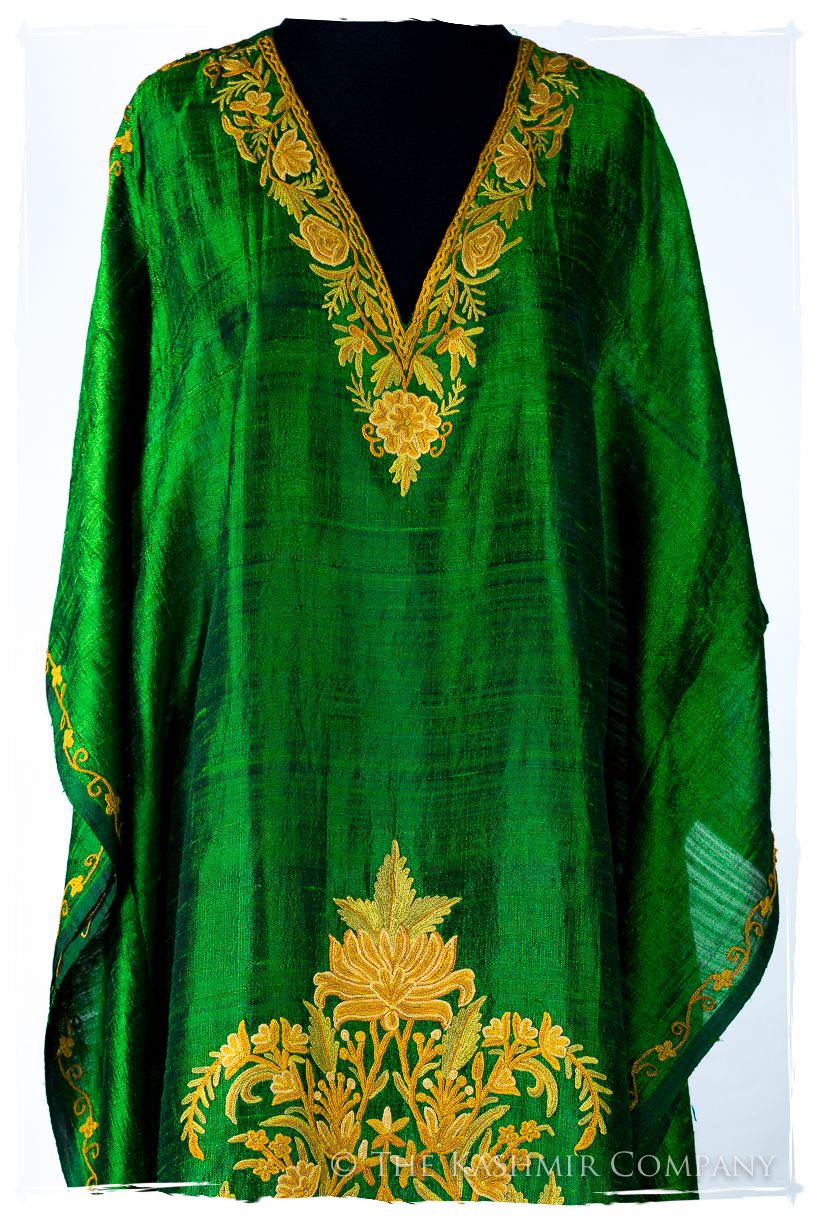 Française Amoureuse de Abriellé Emerald Silk Robe