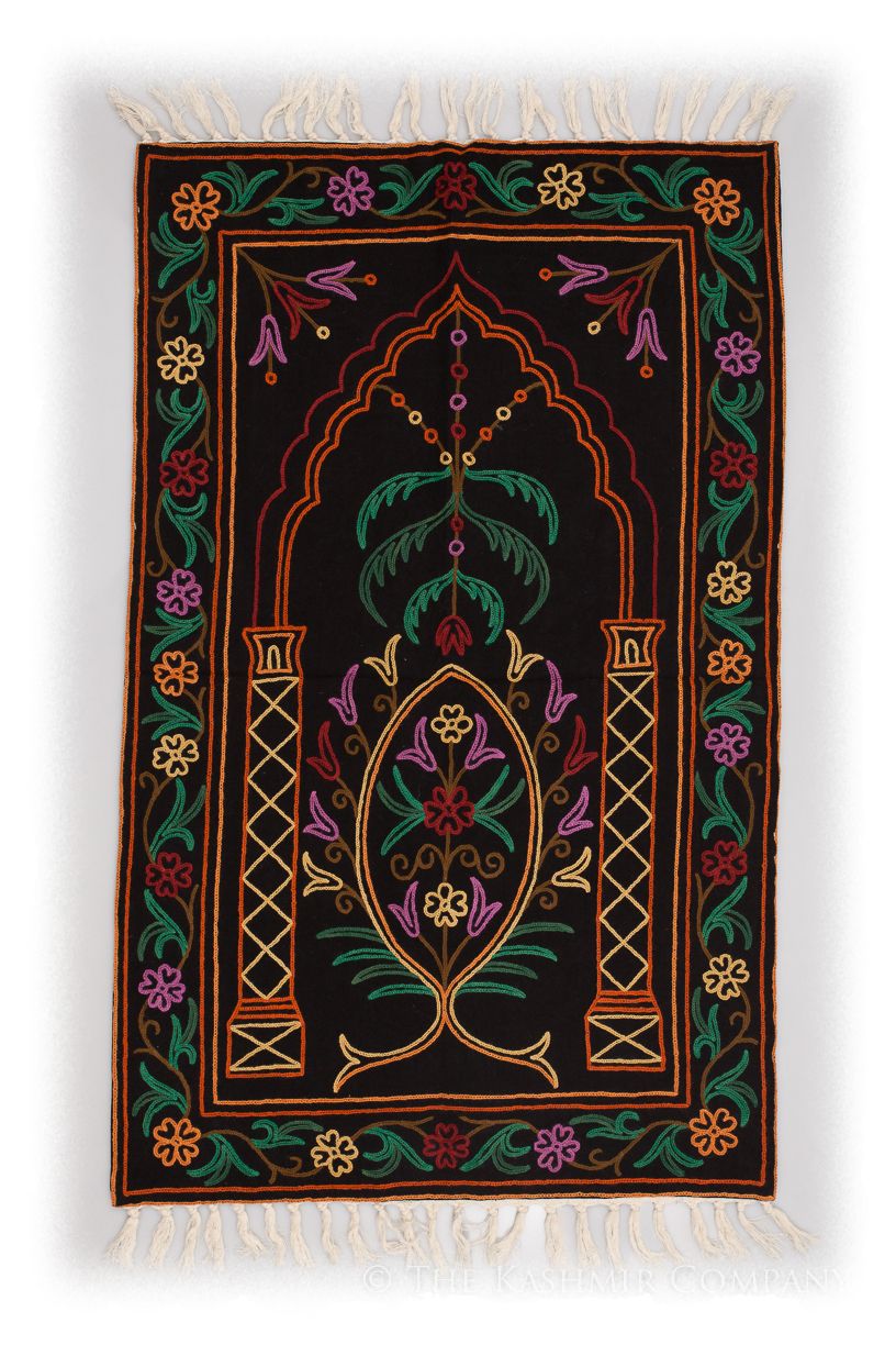 Fateh Arye Prayer Rug / Wall Hanging