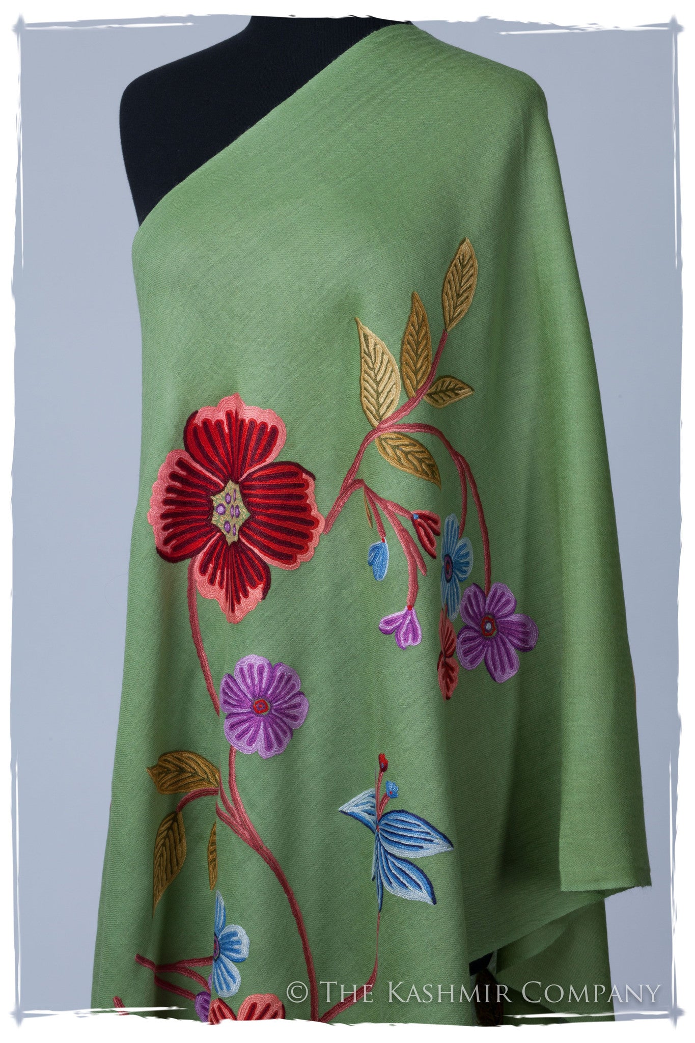 Je Ne Sais Quoi Aspen Green Shawl