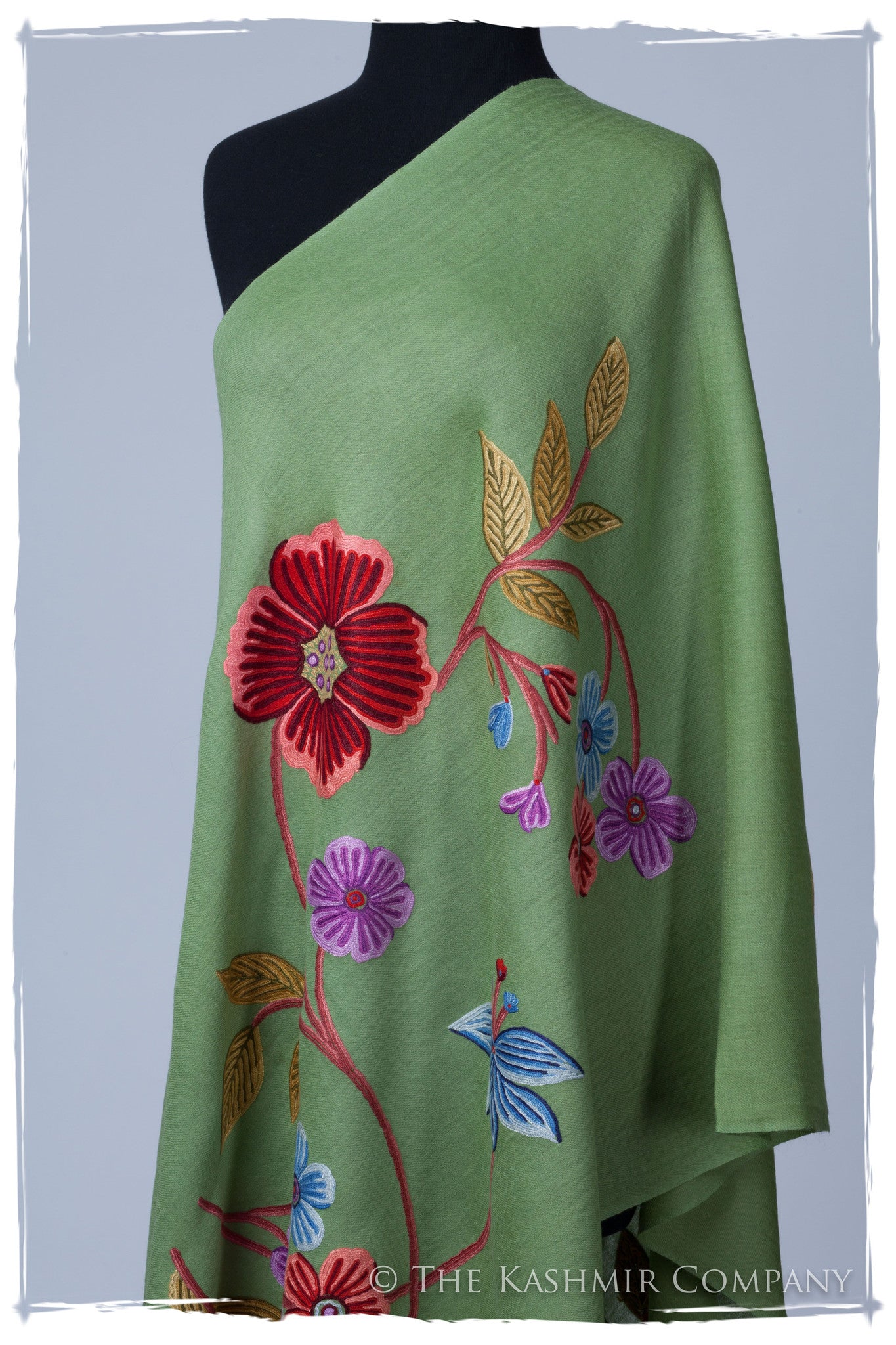 Je Ne Sais Quoi Aspen Green Shawl