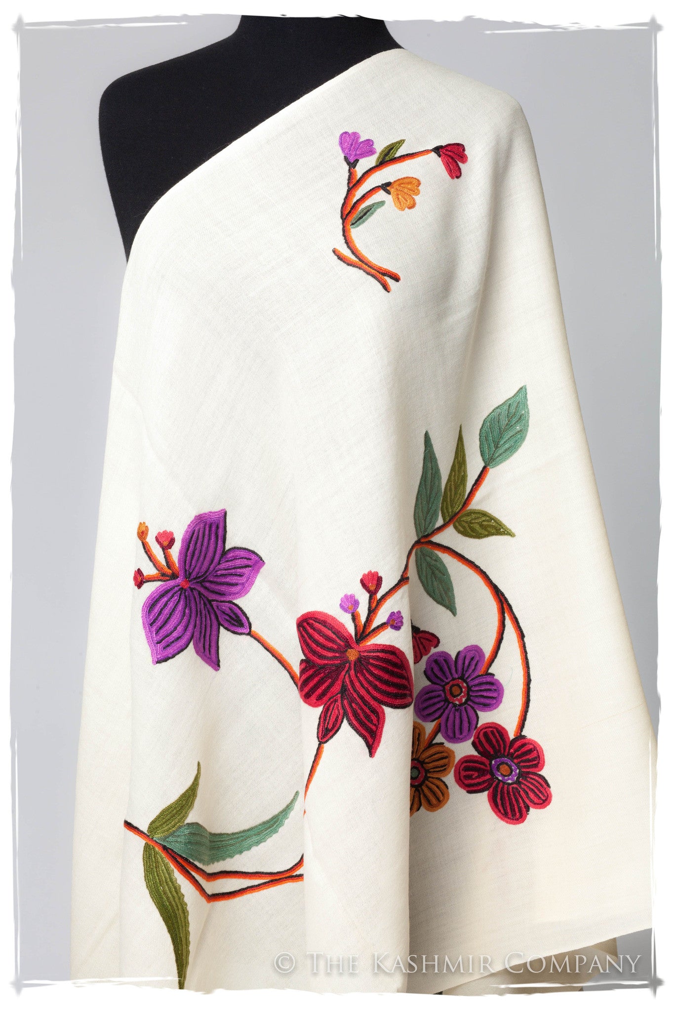 Je Ne Sais Quoi Lilac Ivoire Shawl