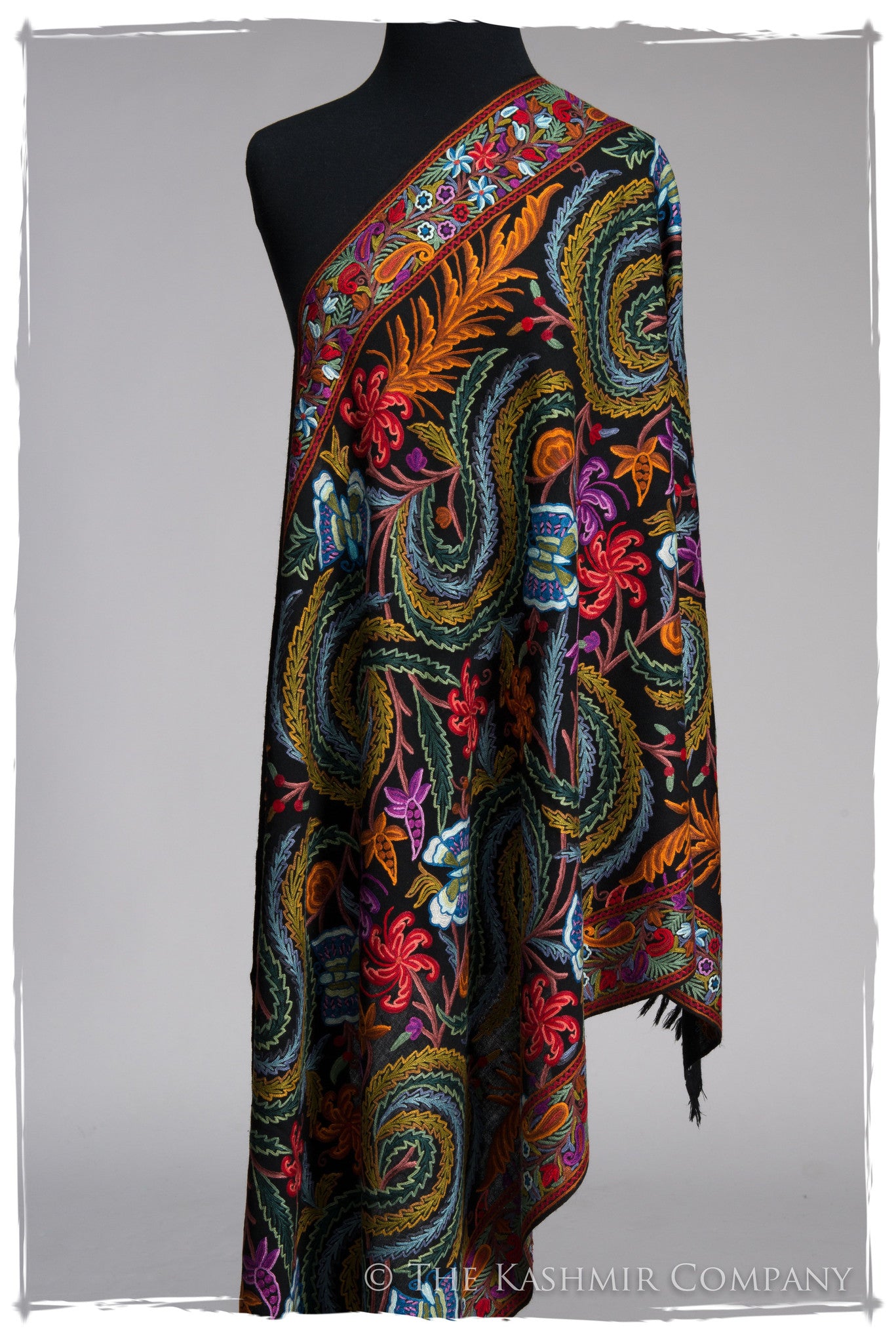 Papillon Cachemire Noir Antiquaires Shawl