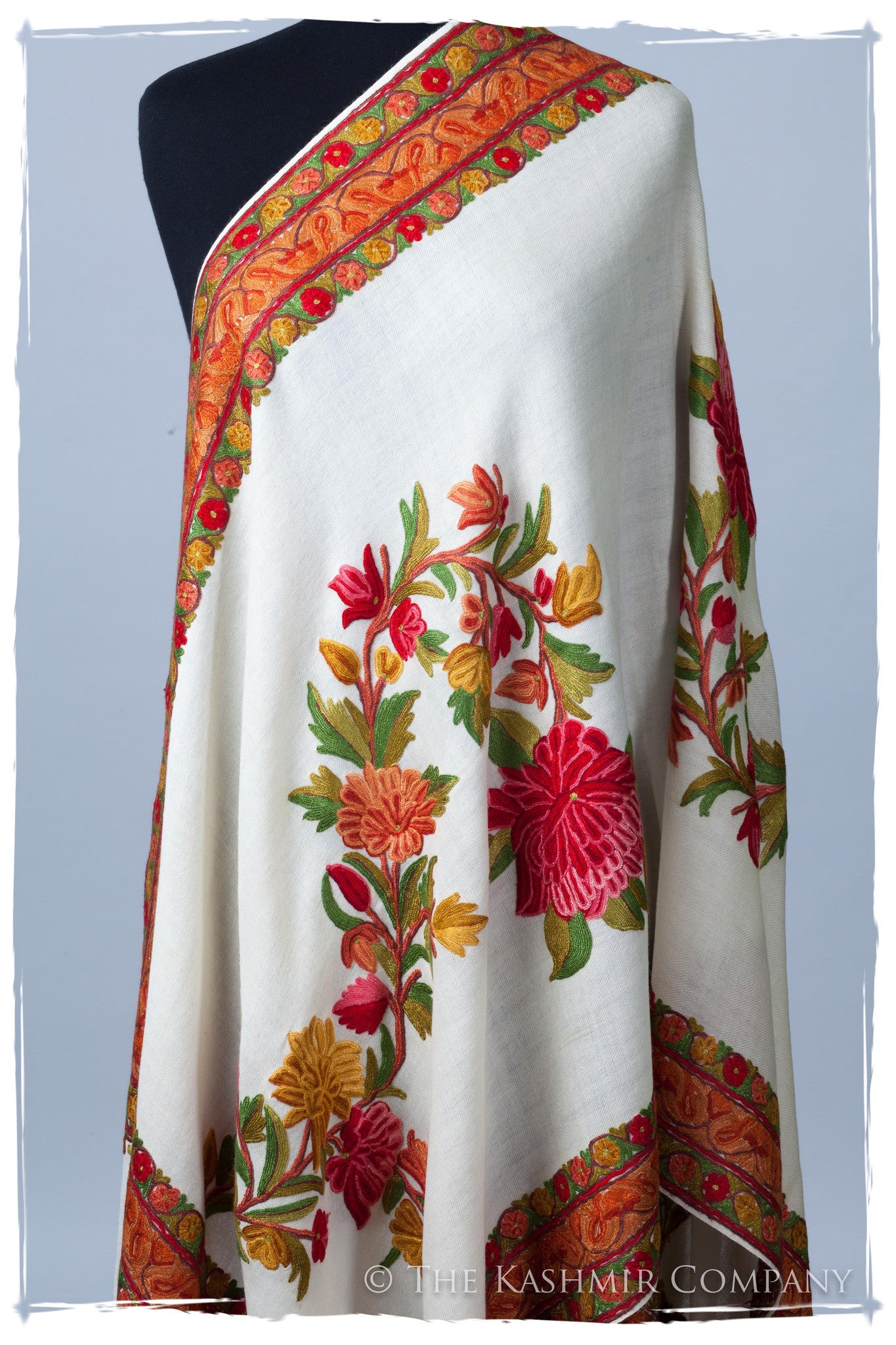 Trois Frontières Ivoire Pauline Kashmir Shawl