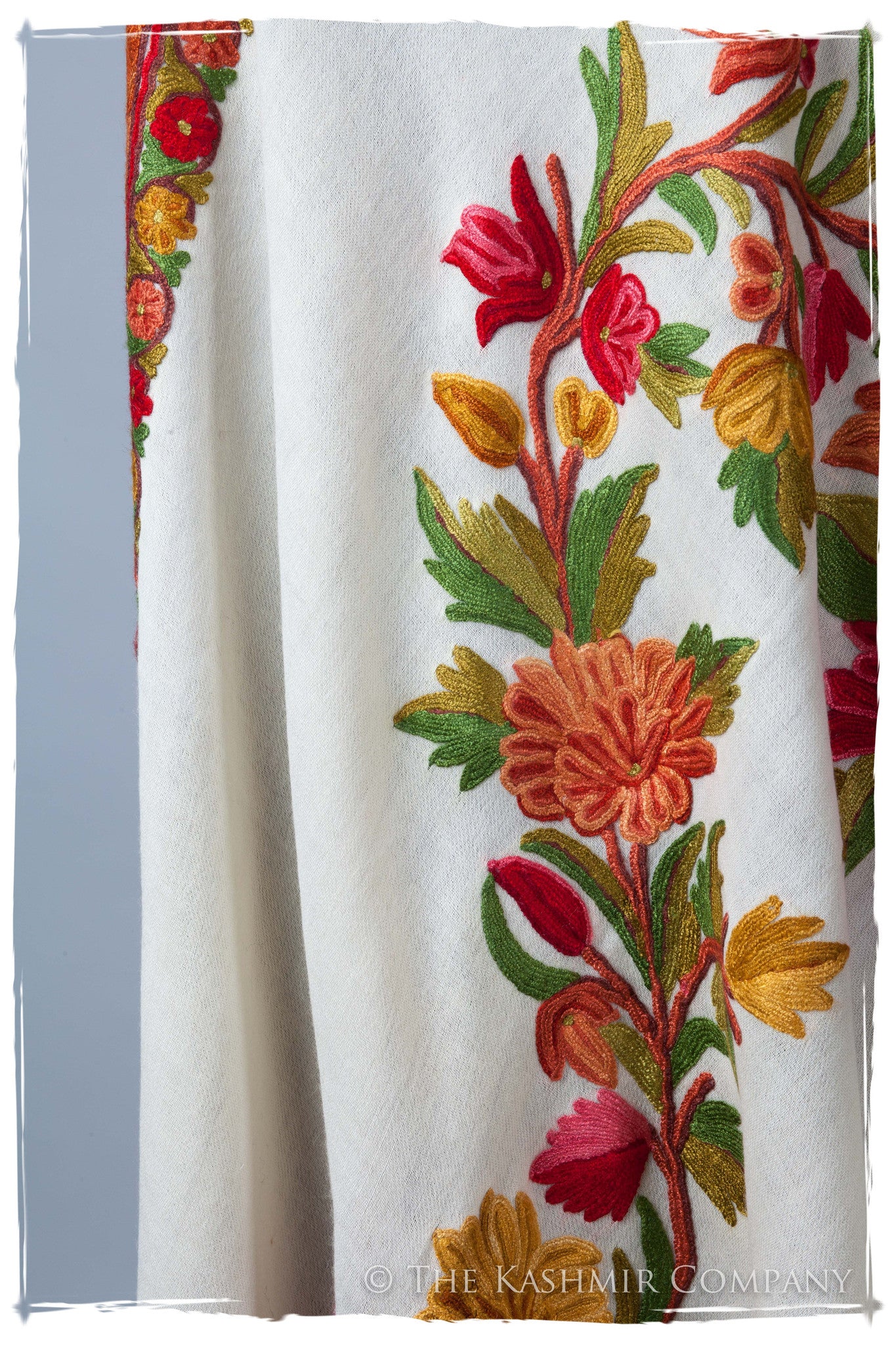 Trois Frontières Ivoire Pauline Kashmir Shawl