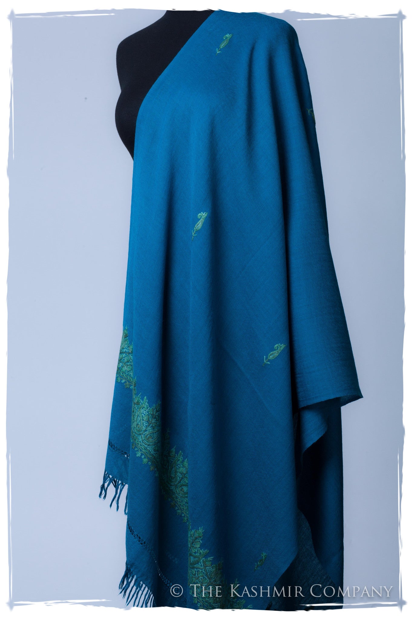 Celestial Frontière Paisley Gift Shawl