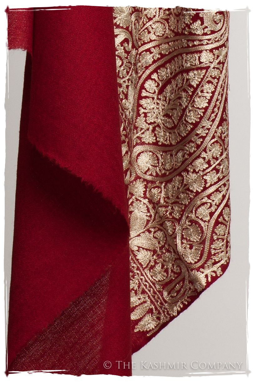 The Sophistiqué Argent Bordeaux Grâce Paisley Shawl