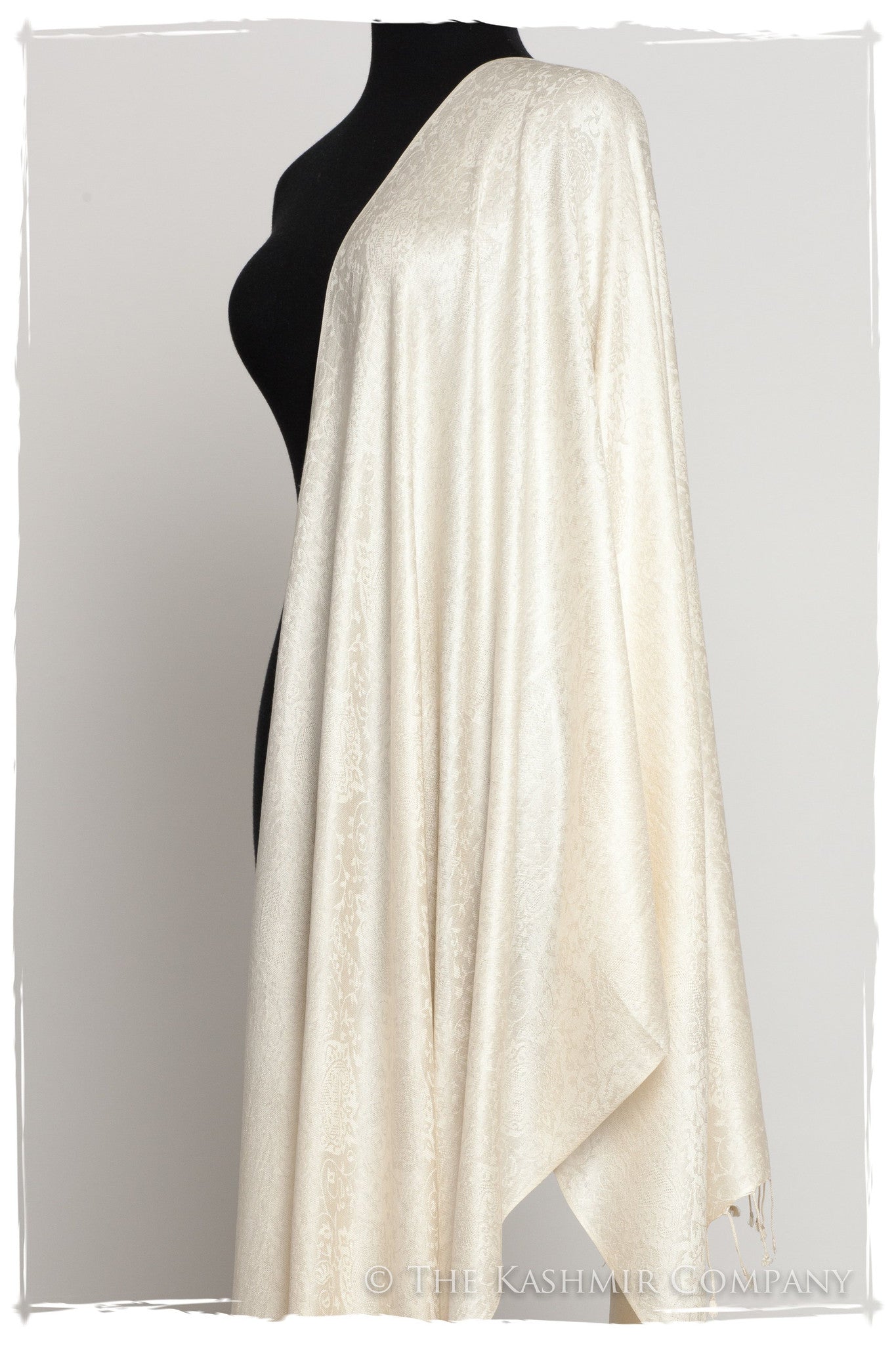 Crème Ivoire Jacquard Paisley Silk Scarf / Shawl