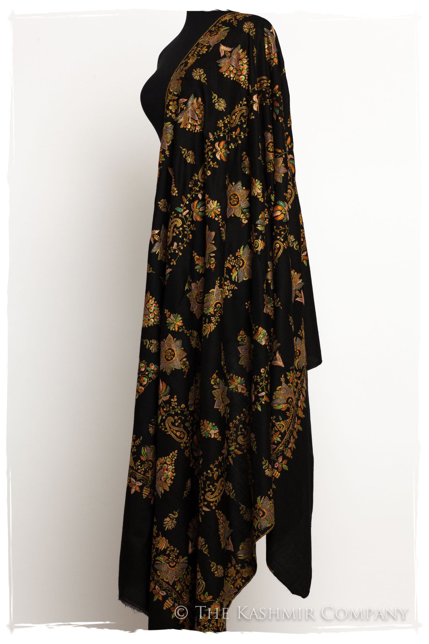 The Jardin d’or Pashmina Shawl
