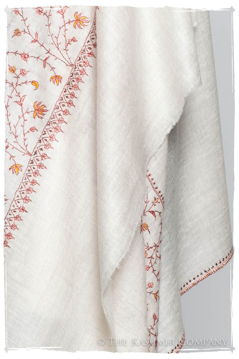 Ivoire de Jardin Frontière L'amour Soft Cashmere Scarf/Shawl