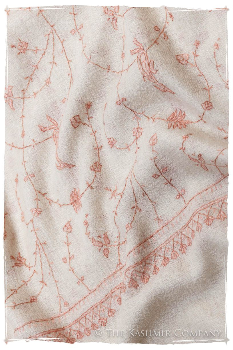 Joyau de Pêche Paisley L'amour Soft Cashmere Scarf/Shawl