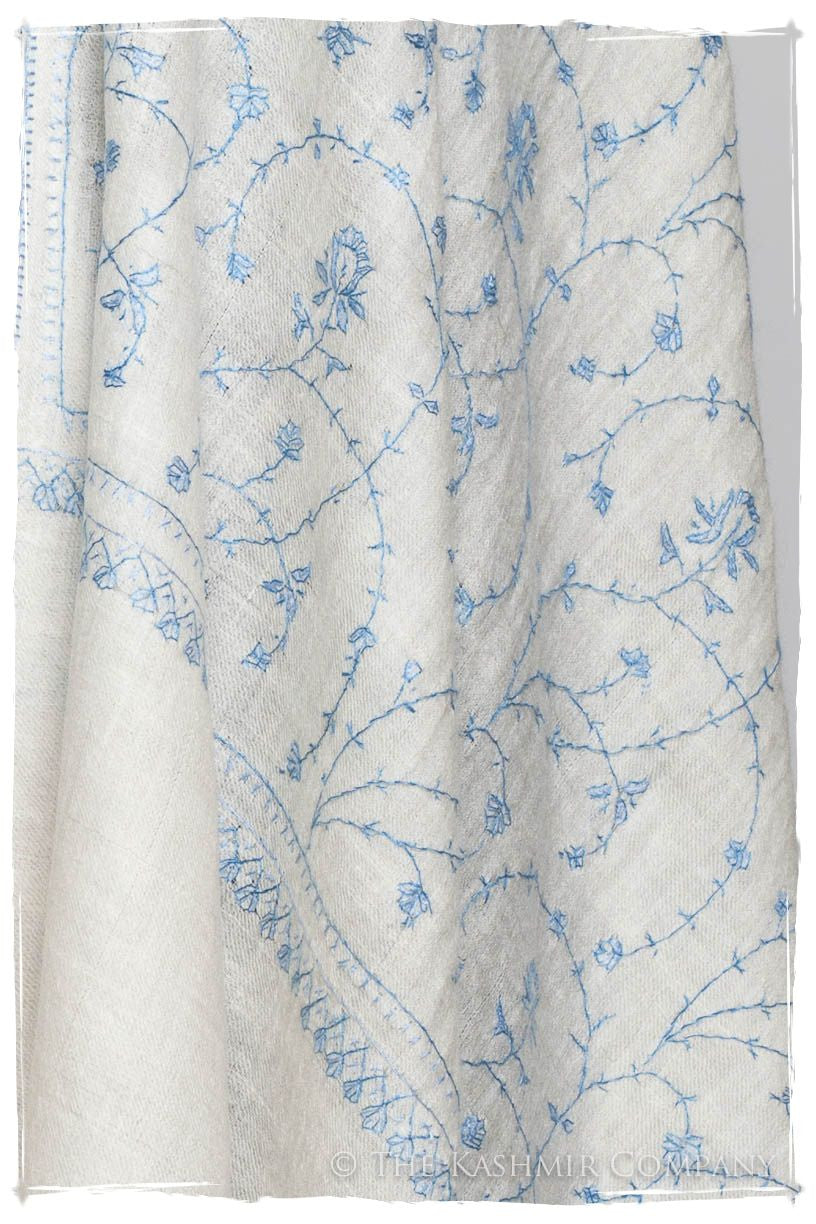 Sapphire Bleu Bijou Jardin L'amour Soft Cashmere Scarf/Shawl