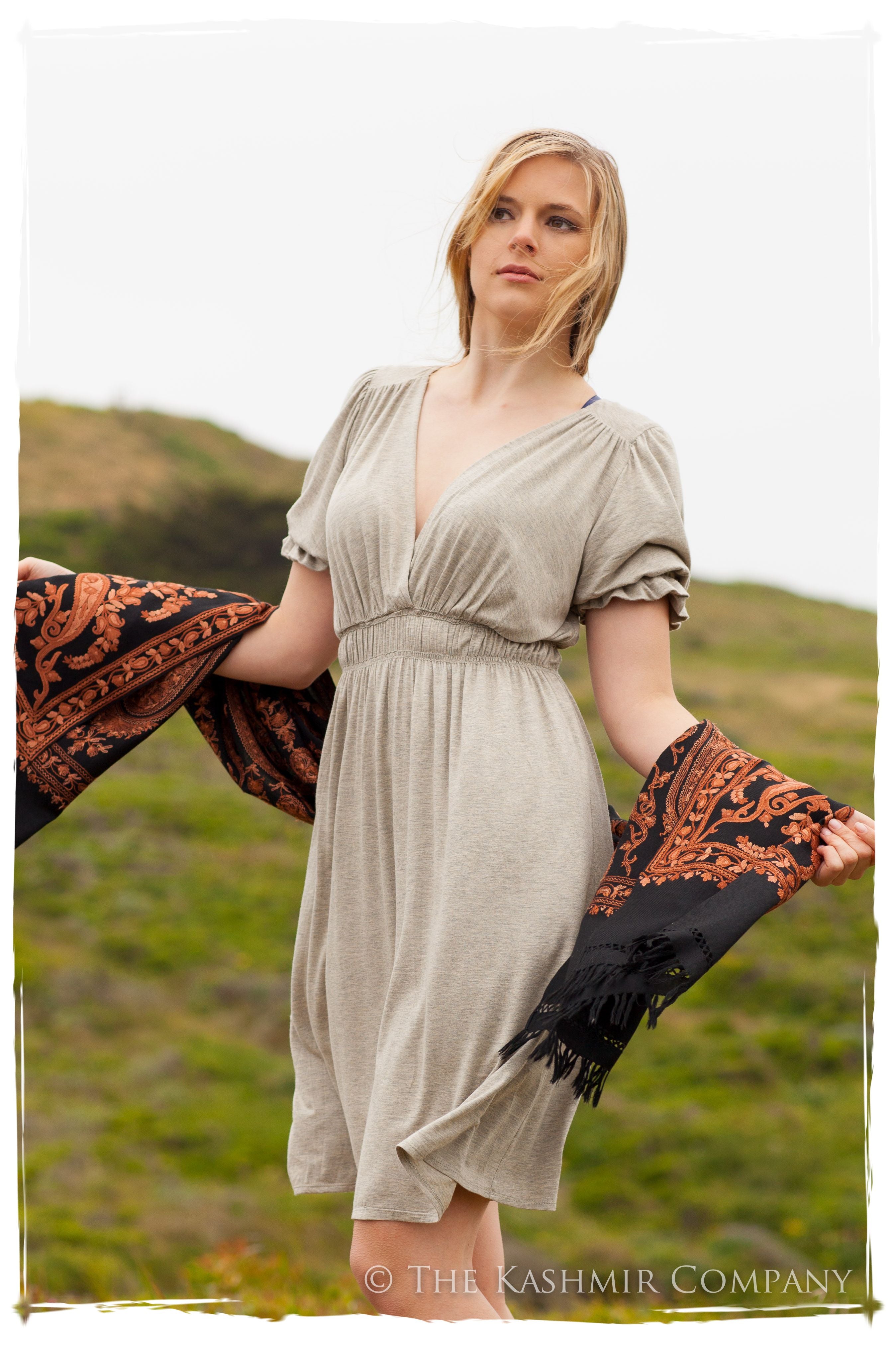 Rococo Cuivre Français Palais Antiquaires Shawl
