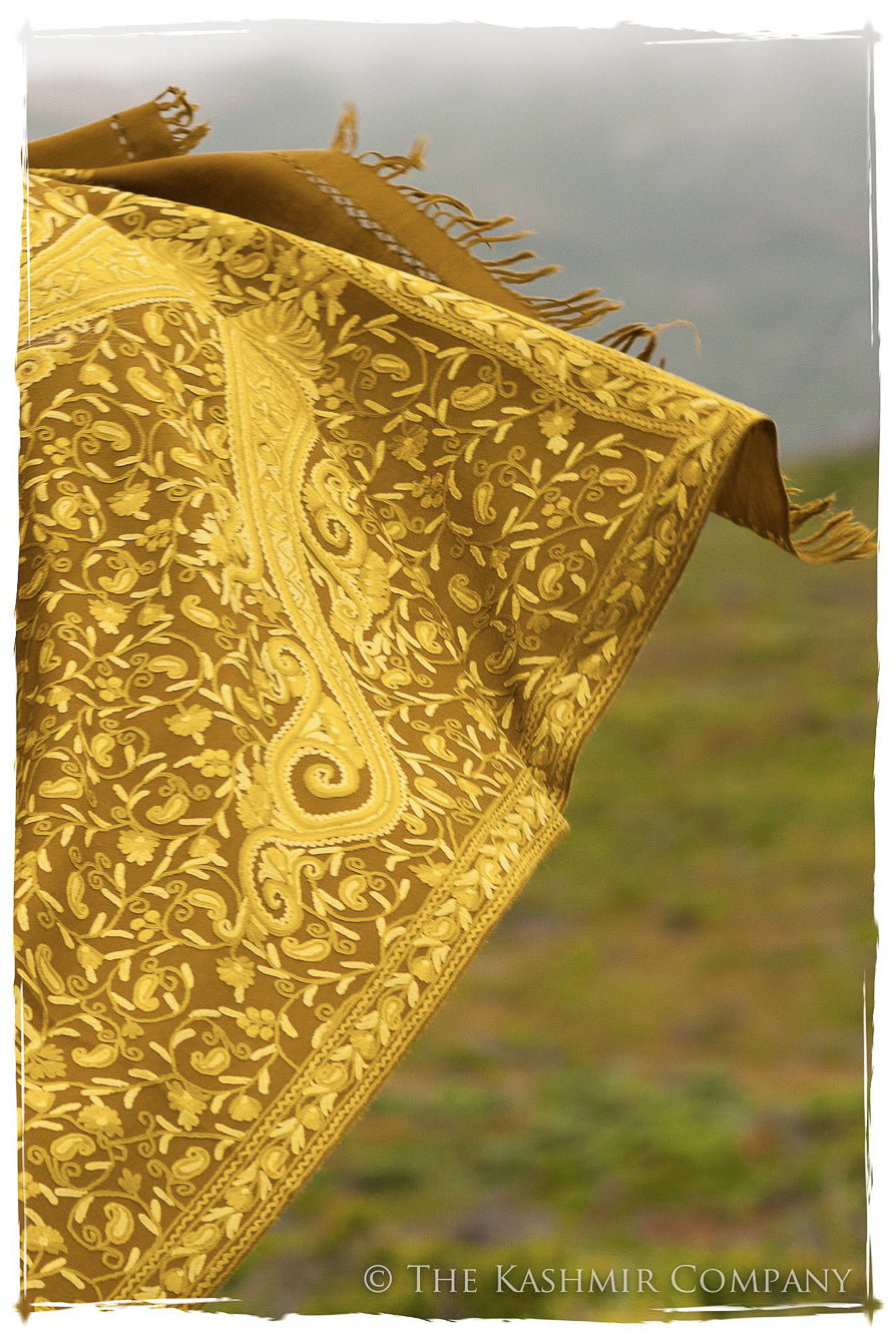 Rococo Mousse Verte Palais Antiquaires Shawl