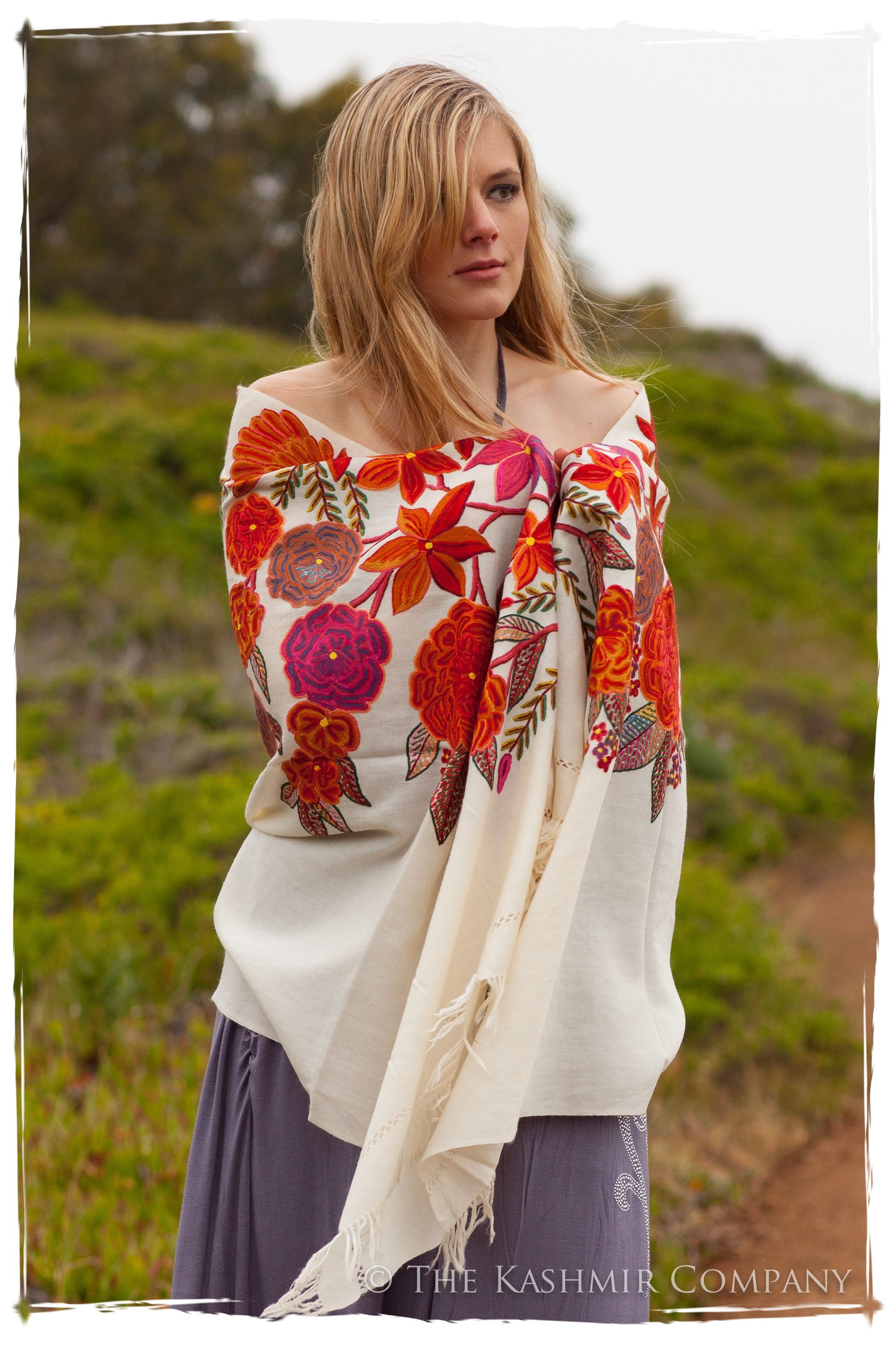 Nouvelle Soirée Rio Garnet Ivory Shawl